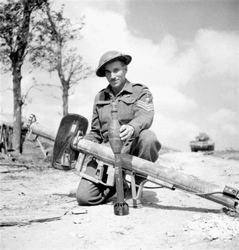 Panzerschreck | German, WWII, Anti-tank | Britannica