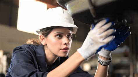 Mechanical Maintenance Engineer Repairing Stock Footage SBV-347530325 ...