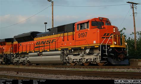 The BNSF Photo Archive - SD70ACe #9197