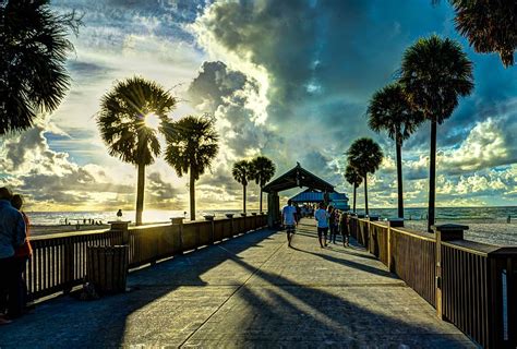 5120x2880px | free download | HD wallpaper: people walking towards ...