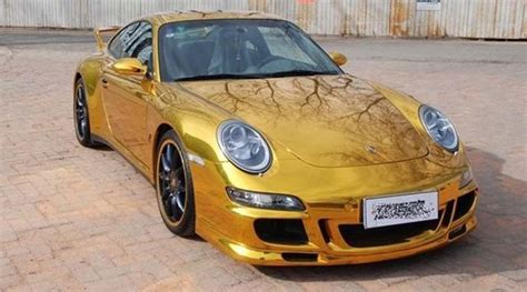 Porsche 911 Carrera 4S wrapped in gold