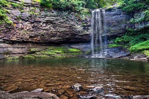 9+ Georgia State Parks With Waterfalls Begging You To Visit