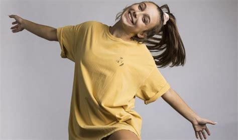 Emma Chamberlain Drops First Merch Collection - Tubefilter