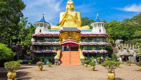 6 Famous Buddhist Temples In Sri Lanka To Visit In 2023