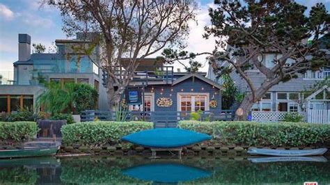 1910 Bungalow on the Venice Canals Asking $2.65 Million - Curbed LA