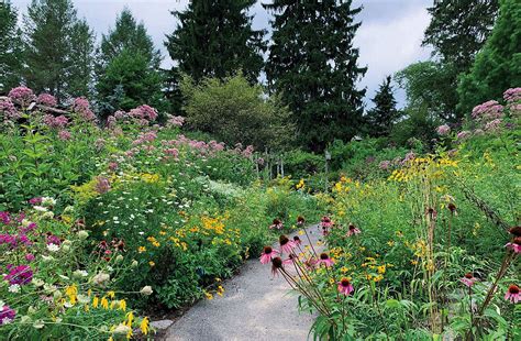 The Gardens at Elm Bank “Get People Growing” | Harvard Magazine