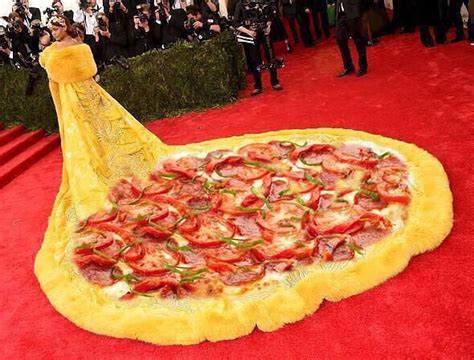 10 must-see funny Met Gala memes of all time