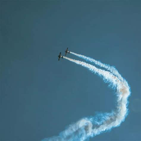 How to Complete a Barrel Roll in a Stunt Plane