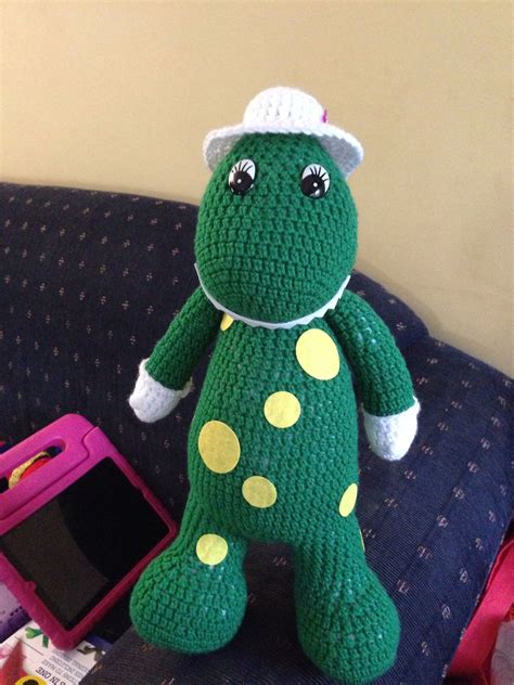 Dorothy dinosaur crochet gift toy | Crochet gifts, Crochet patterns, Toys