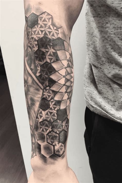 23+ Hexagon Tattoo Meaning - PhillipReia