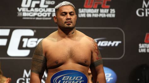 UFC Fight Night 65: Mark Hunt vs. Stipe Miocic possible for May 10 in ...