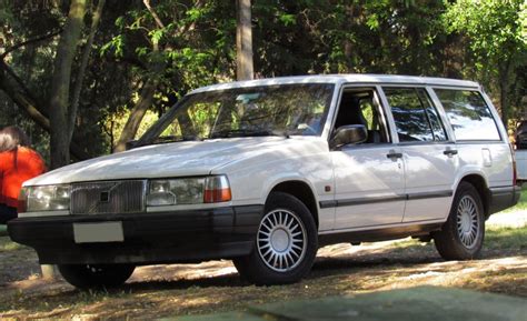 Volvo 940 Combi (945) 2.3i Turbo (165 Hp) 1991, 1992, 1993, 1994, 1995 ...