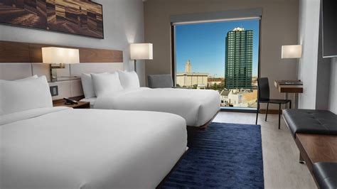 Hotels Near UT Austin | AC Hotel Austin - University