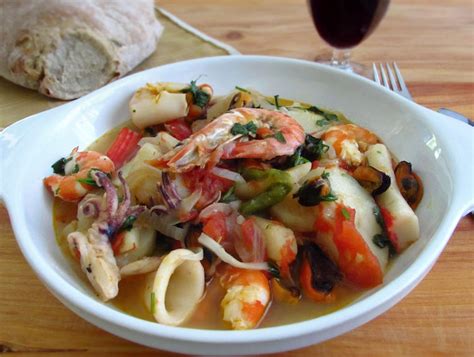 Portuguese seafood stew Recipe | Food From Portugal