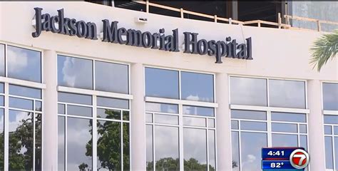 Pfizer’s COVID-19 vaccine arrives at Jackson Memorial Hospital - WSVN ...