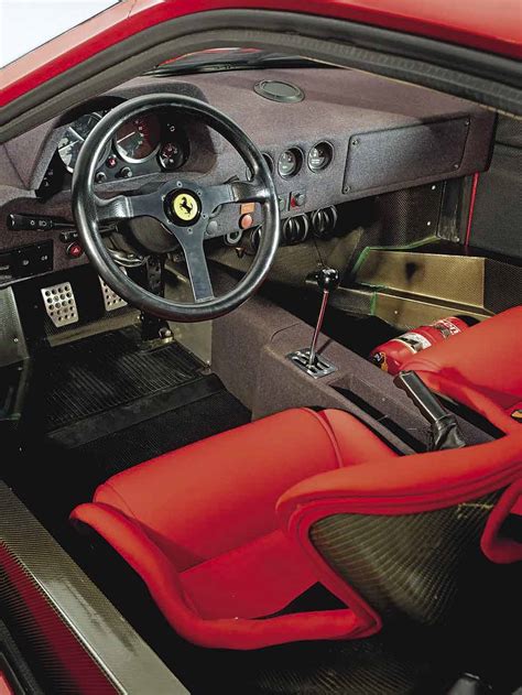 Extreme machine 1987 Ferrari F40 - Drive