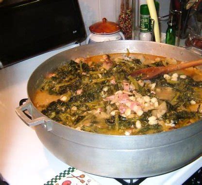 Cook Guru | Cape Verdean Cuisine: Cachupa Rica (Rich Cachupa)