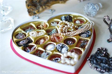 Valentine Chocolate Candy Box upcycled to hold Jewelry | Chocolate ...