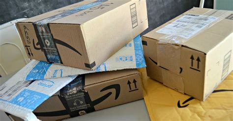 Amazon to Offer Free-ONE Day Shipping to All Prime Members