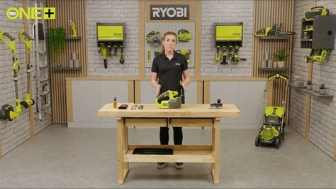 RYOBI® 18V ONE+™ Cordless 20cm Compact Chainsaw [RY18CS20A] - YouTube