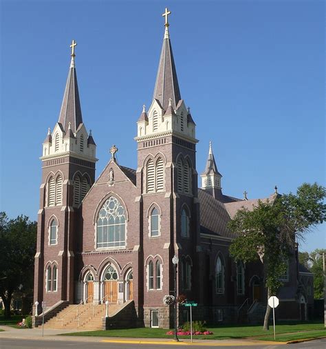 St. James Basilica (Jamestown, North Dakota) - Wikipedia