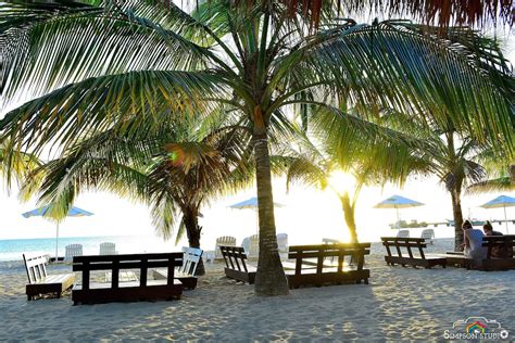 Room Deals for Arenas Beach Hotel, Corn Islands starting at $64 | Hotwire