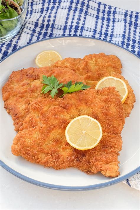 Classic German Schnitzel Recipe - Recipes From Europe