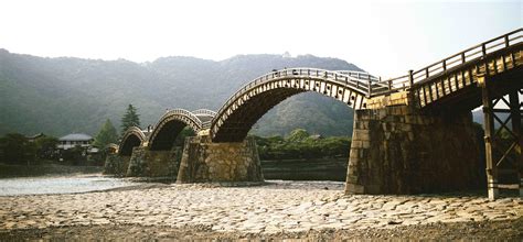 Kintai Bridge, Iwakuni, Japan : r/bridgeporn