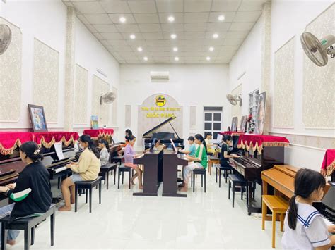 Trung tâm âm nhạc Quốc Piano