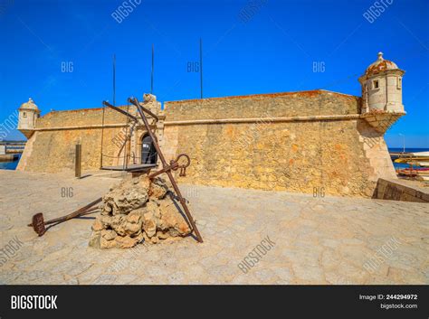 Facade Fort Ponta Da Image & Photo (Free Trial) | Bigstock