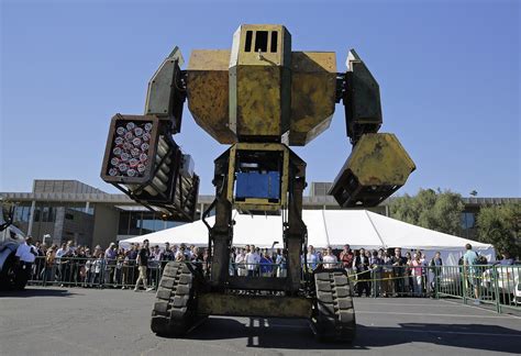 US will take on Japan in battle for gigantic fighting robot supremacy