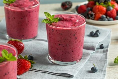 Smoothie de frutos rojos, dale sabor a tu fin de semana con esta bebida ...