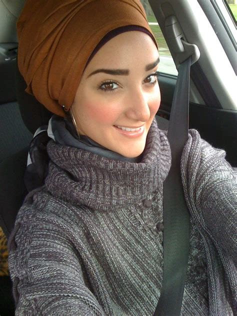 30 Cute Hijab Styles For University Girls – Hijab Fashion