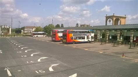 Trafford Centre Bus Station 07072019 | The sixteen-bay bus s… | Flickr