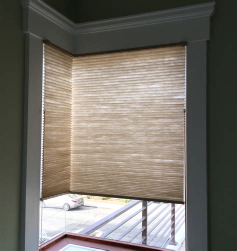 Corner Glass Window Blinds - Madamee Classy