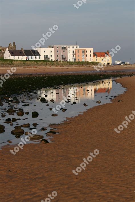 Town of St Andrews, Scotland. Picturesque view of St Andrews beach at ...