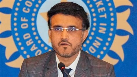 Sourav Ganguly's first reaction after Roger Binny replaces him as BCCI ...