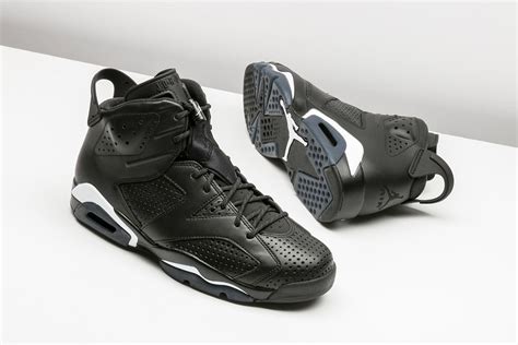 Air Jordan 6 (Black Cat) - Sneaker Freaker