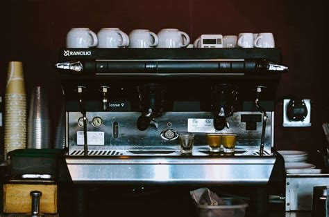 10 Fabulous Commercial Espresso Machines For That Store Bought Kinda Coffee