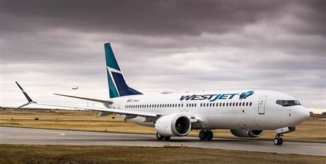 WestJet 737 MAX Experiences Hydraulic Issues Leading To Engine Shutdown