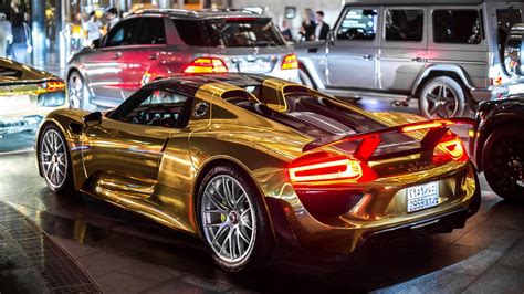 «gold car» HD Wallpapers