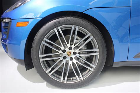 Porsche Macan alloy wheels