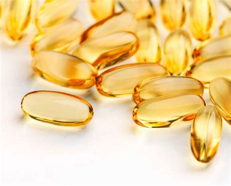 Vitamin E capsules: 5 different ways to use it for your skin