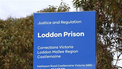 Aboriginal man dies in custody at Loddon Prison in Castlemaine - ABC News