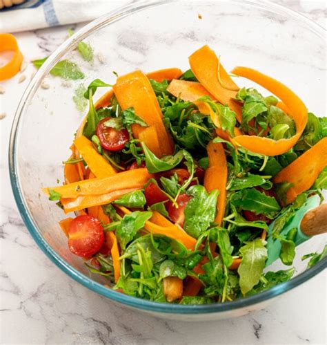 Arugula Salad {With Lemon Balsamic Dressing!} - WellPlated.com