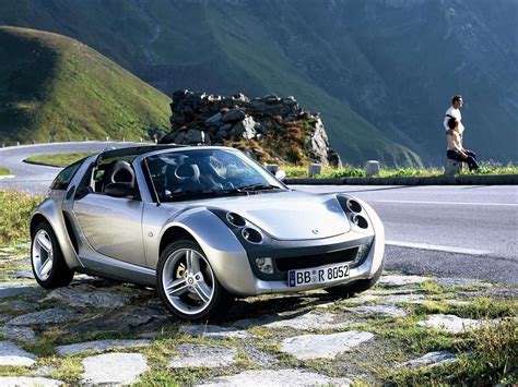 There's A Rare Smart Roadster For Sale Just Across America's Border ...