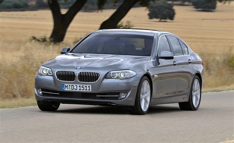 2012 BMW 528i: Specs, Features, and Reviews