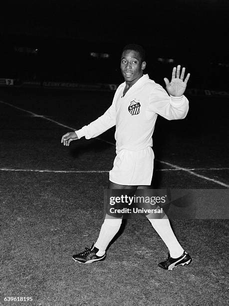 238 Pele Fc Santos Stock Photos, High-Res Pictures, and Images - Getty ...