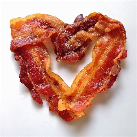 10 reasons why bacon is awesome - Food you should try