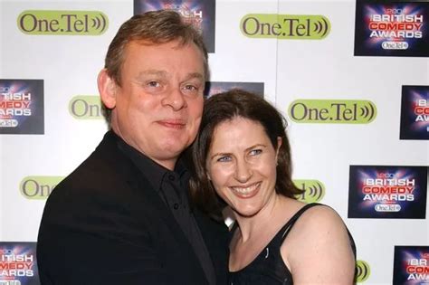 Martin Clunes' famous wife: Who is Philippa Braithwaite? Doc Martin ...